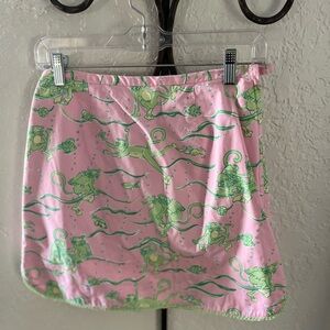 Lily Pulitzer skirt. Size 4 .